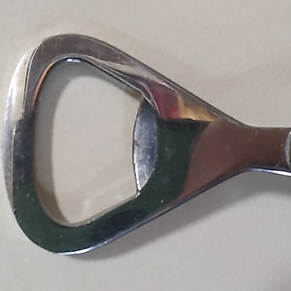 Cool Butterscotch&Green Bakelite Handled Bottle Opener(Vintage) - Picture 16 of 17